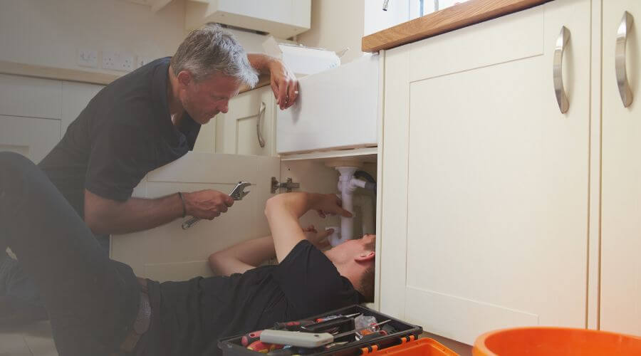 Expert burst pipe repair services in Paron, AR